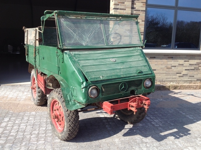 6314 - Mercedes Unimog - Type: 411.110