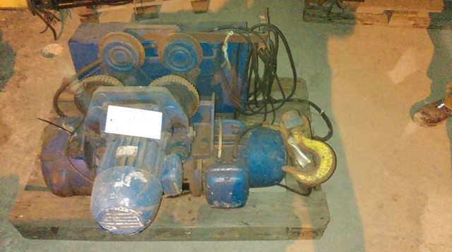 6984 - DEMAG Winch - Type: 15 - 1500kg