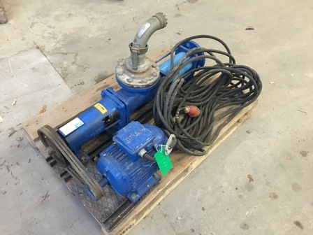 7618 - Snekkepumpe med elmotor