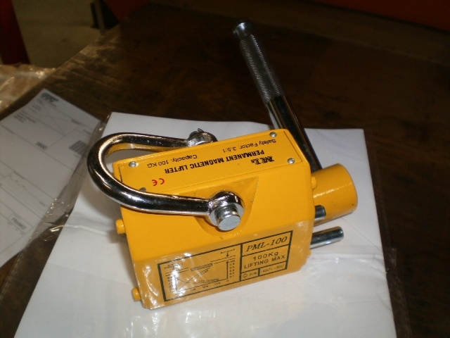 5623&nbsp;-&nbsp;Løftemagnet - PERMANENT MAGNET LIFTER - PML100