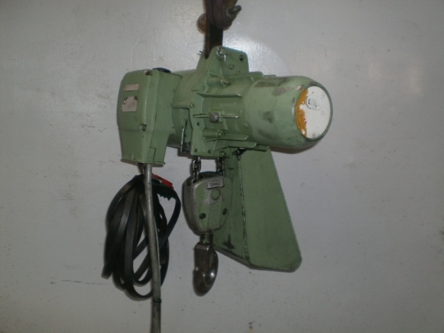 4942&nbsp;-&nbsp;Talje - Elkædetalje - STAHL - Type: R2 - 300kg